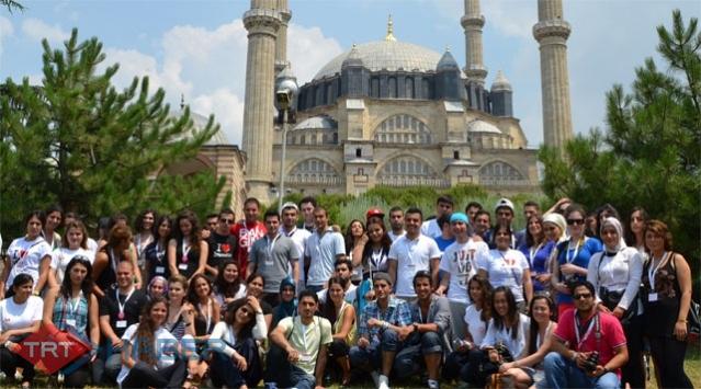 Avrupadaki Türk Gençliğine Tarih Gezisi
