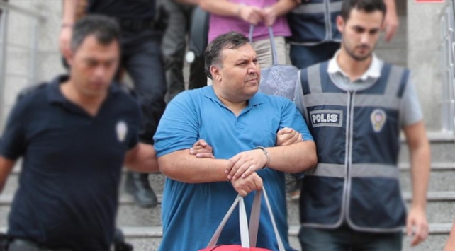 "Balyoz planı" davası eski hakimi Peksak'a 12 yıl hapis