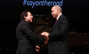 Cumhurbaşkanı Erdoğan Fazıl Say'ın konserini izledi