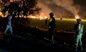 Meksika'da bir petrol boru hattında patlama: 66 ölü