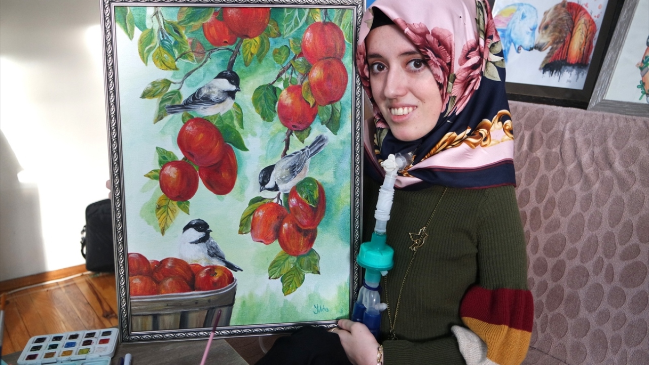 Yılmaz, solunum güçlüğü nedeniyle yoğun bakıma yattığında hayatının en zor dönemini yaşadığını dile getirdi.