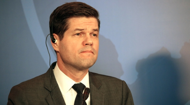 ABD Dışişleri Bakanlığı Avrupa sorumlusu Mitchell'dan istifa kararı