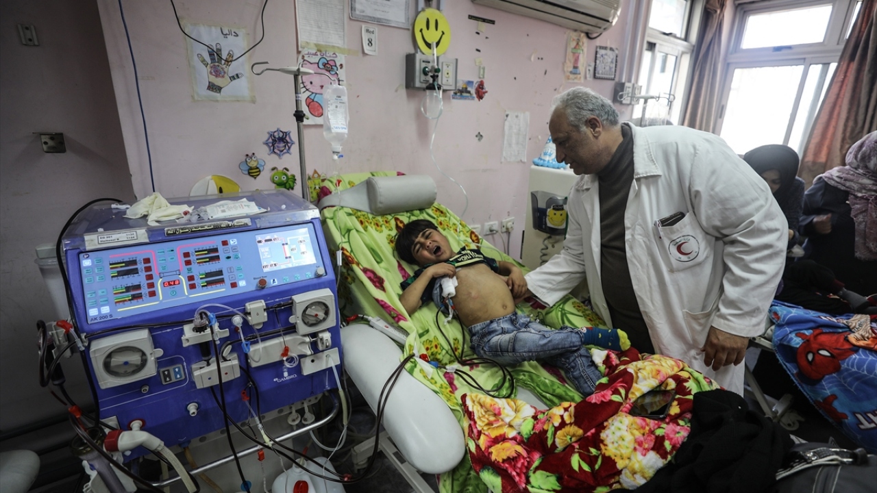 Bu kişilerin en büyük endişesi de elektriğin kesilmesi halinde başta yoğun bakım ünitesinde solunum cihazına bağlı tedavi görenler olmak üzere kanser ve diyaliz hastalarının hayatını kaybetmesi.