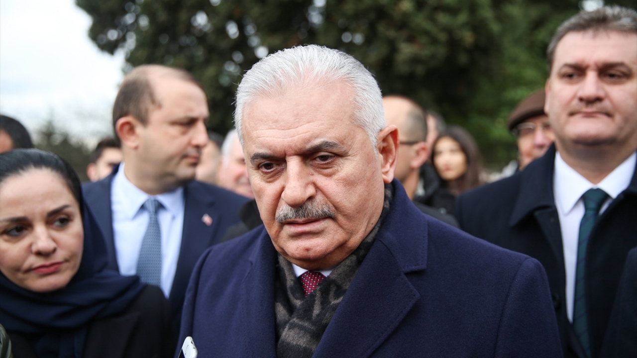 TBMM Başkanı ve İstanbul Büyükşehir Belediye Başkan adayı Binali Yıldırım, gazetecilerin sorularını yanıtladı.