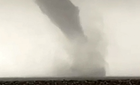 Antalya'da denizde çıkan hortum böyle görüntülendi