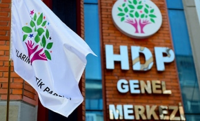HDP'nin aday göstermemesi CHP'ye destek olarak yorumlandı