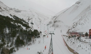 Türkiye’nin en eski kayak merkezi: Palandöken Dağı
