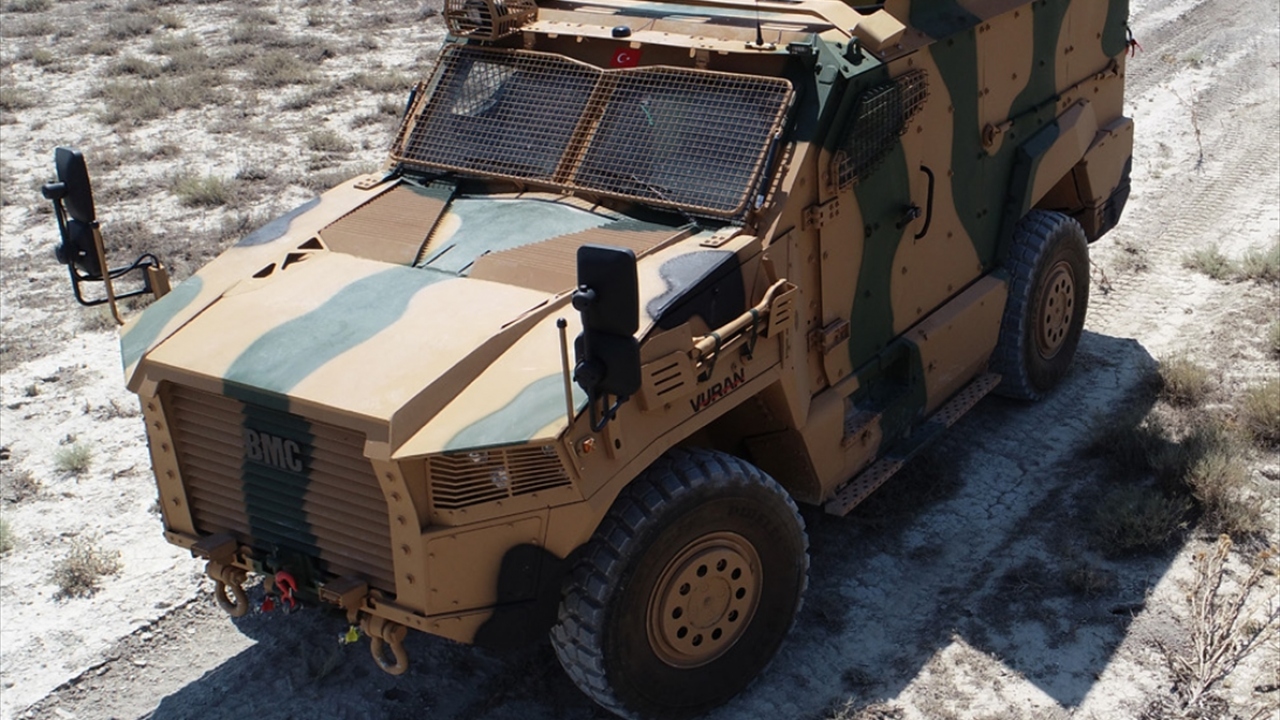 Daha sonra BMC`nin Vuran aracına entegre edilen Alkar, görev yerine, geliştirip üreten ekip tarafından uğurlandı.