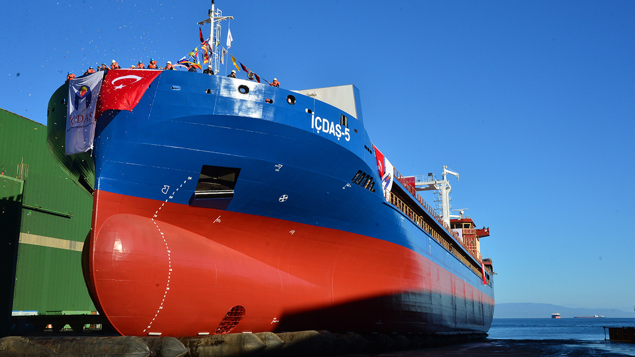 Türk mühendislerinin, gelişen teknolojiyle projelendirdiği yerli üretim gemiler yurt dışından da büyük talep görüyor.