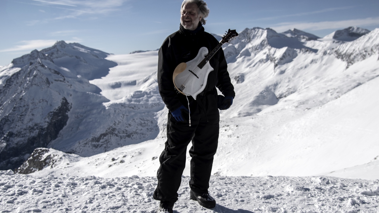 Enstrümanları çalmak, müzisyenlere normalden daha fazla zorluk çıkarıyor. 