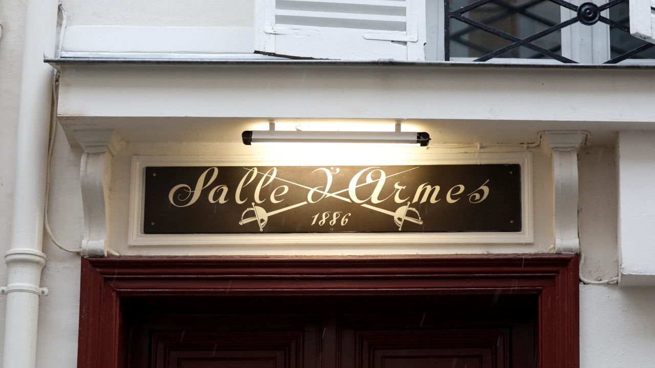 Paris’teki en eski eskrim kulübü: Salles d’Armes Coudurier.