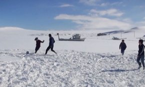 Donan gölde futbol maçı