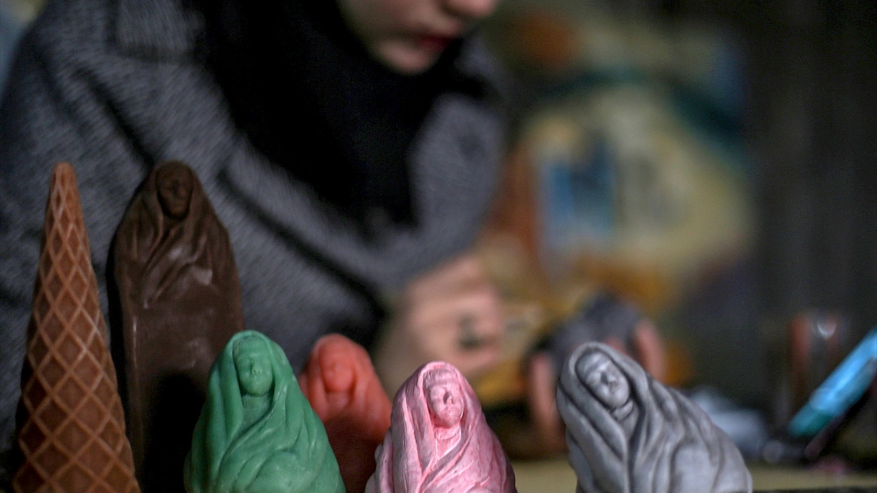 İsrail`in Gazze Şeridi`ne yönelik son saldırılarının dördüncü yıl dönümünde bu fikrin doğduğunu söyleyen Gışta, " Abdulmuhsin Kattan Kurumundan aldığım hibeyle projeye başladım. Bu hibe fikirlerimi gerçeğe dönüştürmeme yardımcı oldu." diye konuştu.