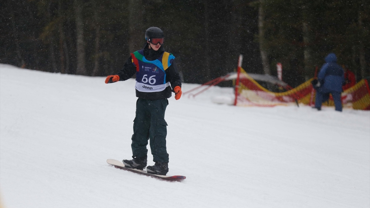 Başkent Saraybosna yakınlarındaki Bjelasnica dağında gerçekleşen müsabakalarda Norveçli Johannes Taklo madalya için mücadele etti. 