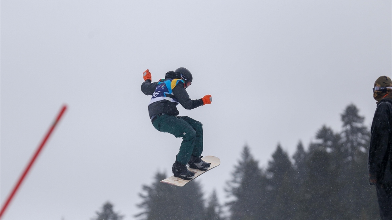 Başkent Saraybosna yakınlarındaki Bjelasnica dağında gerçekleşen müsabakalarda Norveçli Johannes Taklo madalya için mücadele etti.