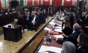 Ayrılıkçı Katalanların davası başladı