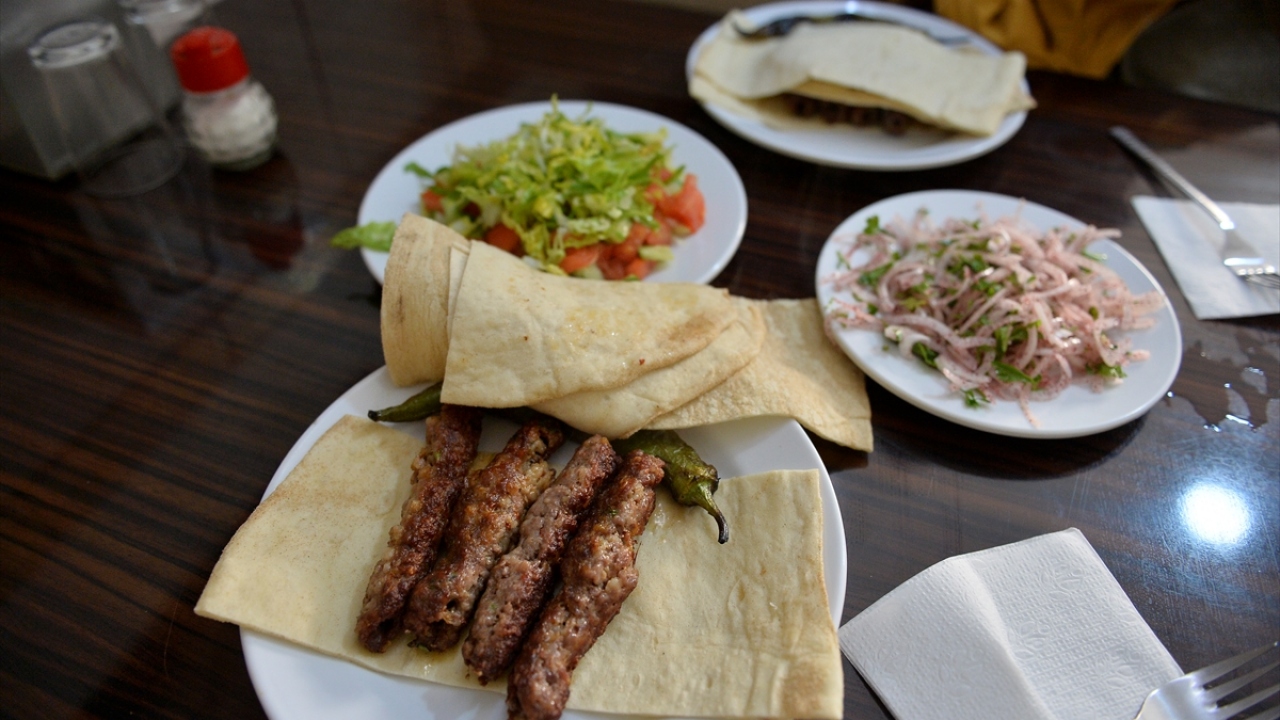 "Kendi namını kendi yaptı"