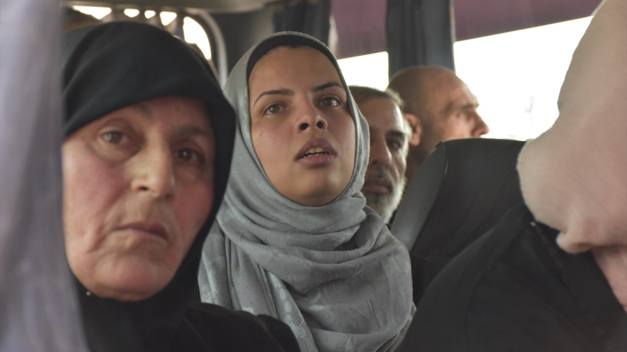 Takasın, Türkiye`nin insani diplomasi faaliyeti çerçevesinde attığı adımlar neticesinde gerçekleştiği belirtiliyor.