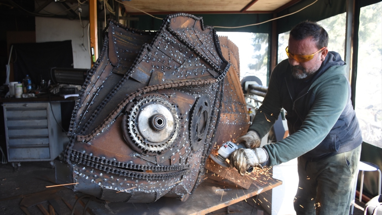 "Heykelleri şömine başında veya yatak odasında görmek mümkün"