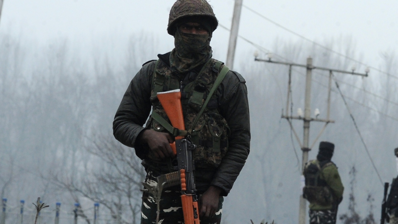 Yerel basındaki haberlerde saldırının sorumluluğunu Ceyş-i Muhammed Örgütünün üstlendiği belirtildi.