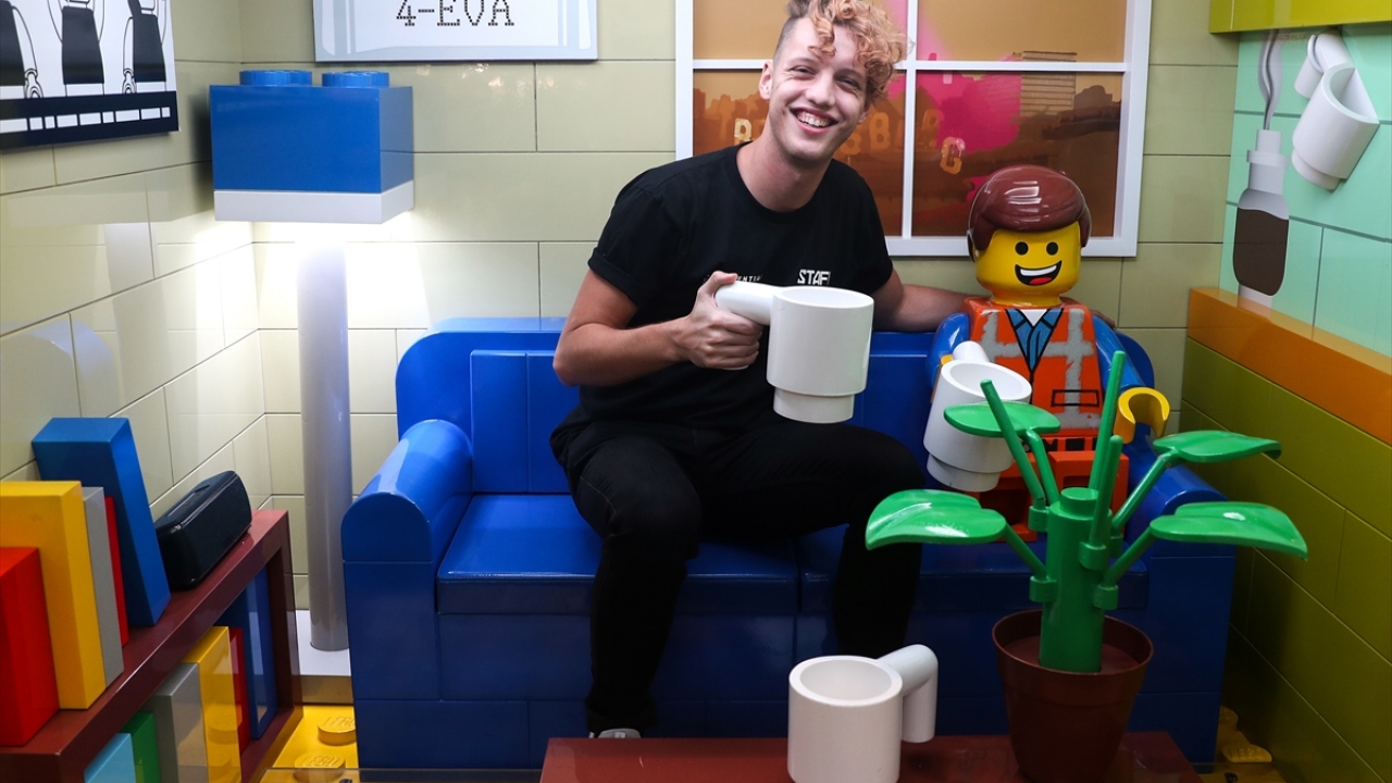 New York`un önemli etkinlik alanlarından Javits Center`da açılan fuar, dünyanın önde gelen oyuncak firmalarına ev sahipliği yapıyor.