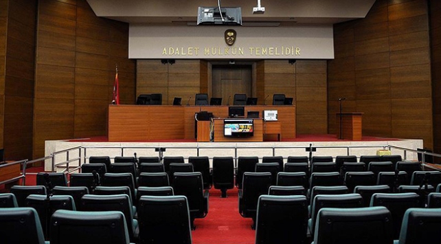 FETÖ sanığı eski polislere hapis cezası