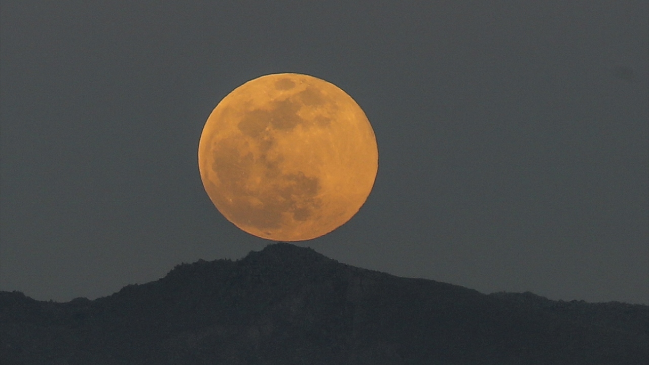 Başkentte "Süper Ay"