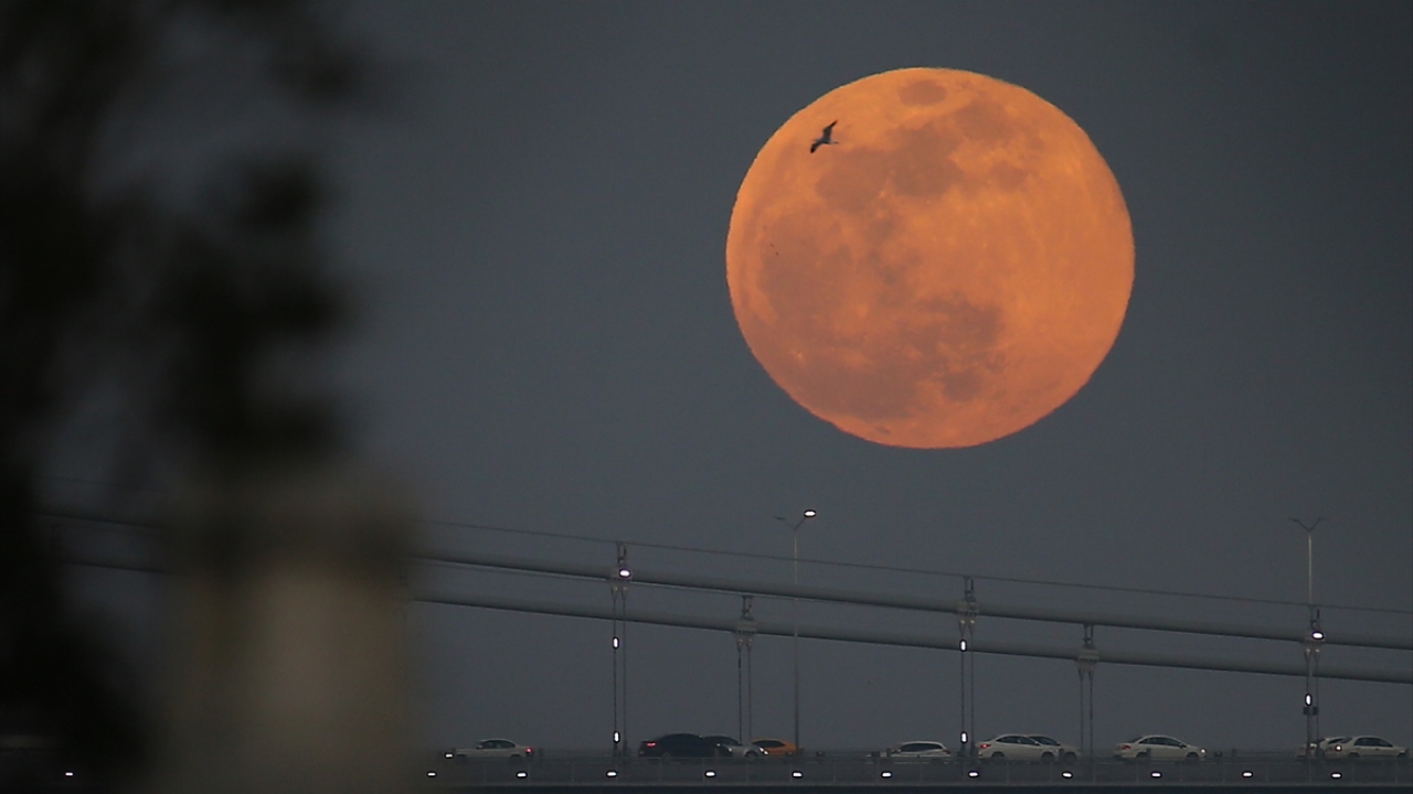 İstanbul`da "Süper Ay"
