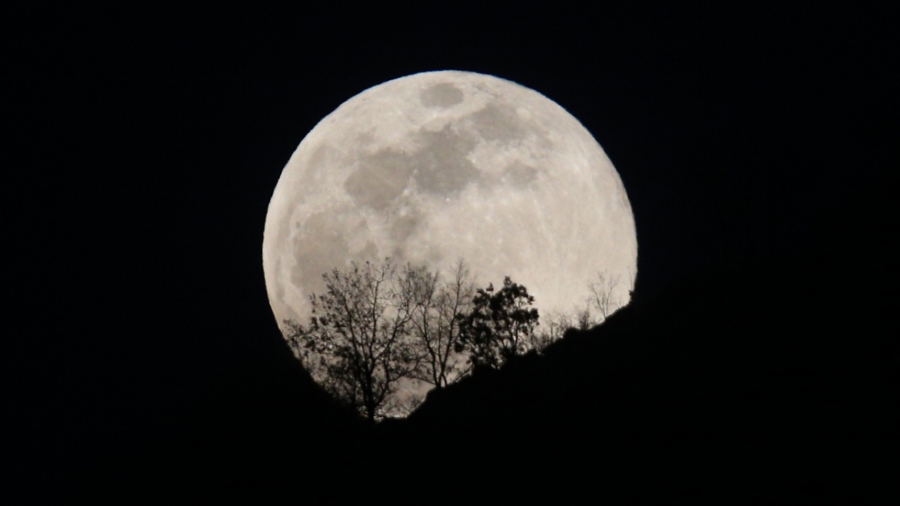 Kayseri`de "Süper Ay"