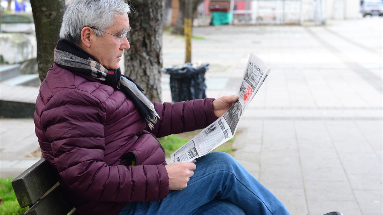 Darbenin radyo yayınlarını da kaydetti