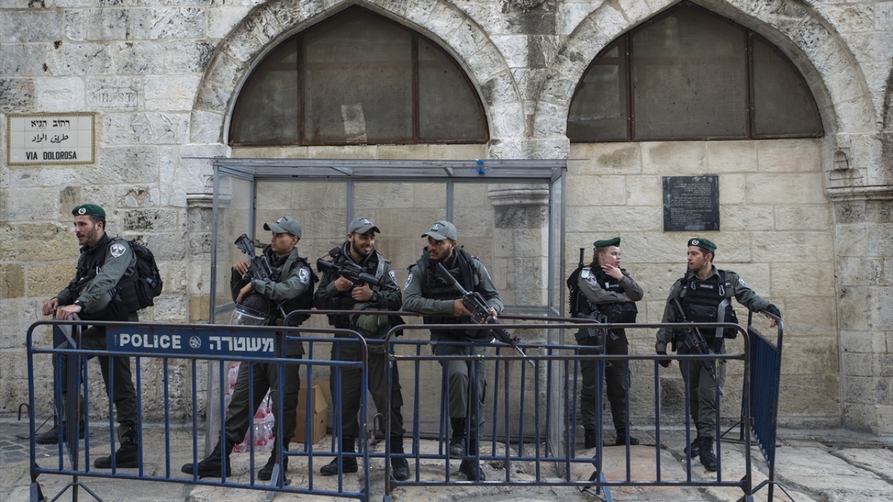 Rahmet Kapısı’nın Filistinliler tarafından açılmasına ilişkin İsrail`den henüz bir açıklama yapılmadı. 