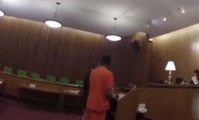 ABD'de 47 yıl mahkumiyet aldığını duyan sanık avukatına saldırdı