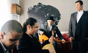 Sivaslı görme engelliler Aşık Veysel'i unutmadı