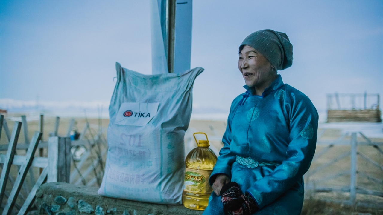 TİKA, Duha Türklerine daha önce de çeşitli yardımlarda bulunmuştu.