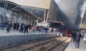 Mısır'da tren istasyonunda yangın: 28 ölü, 50 yaralı