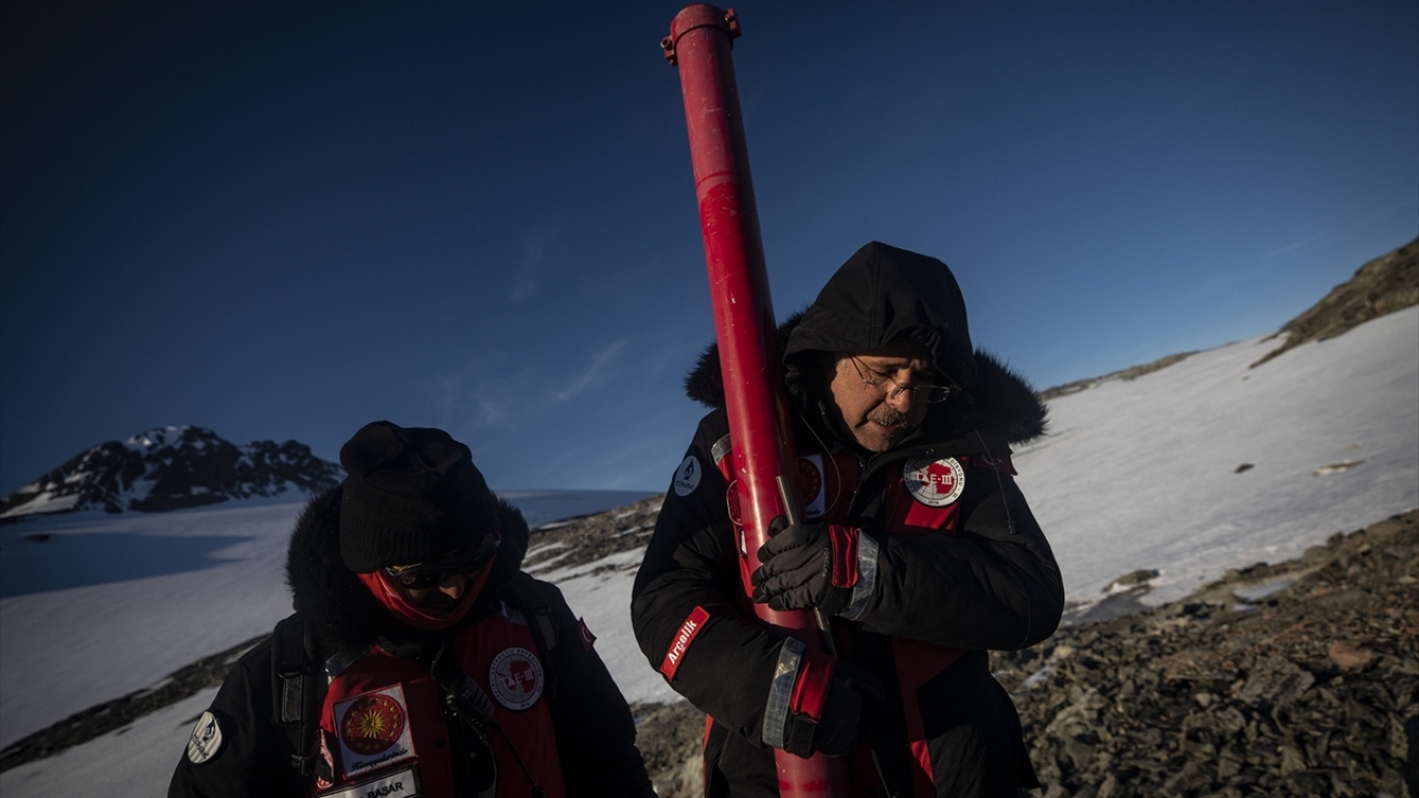 Tüm gözlem verileri, araştırma çalışmalarında kullanılmak üzere MGM tarafından ilgili birimlerle paylaşılacak.