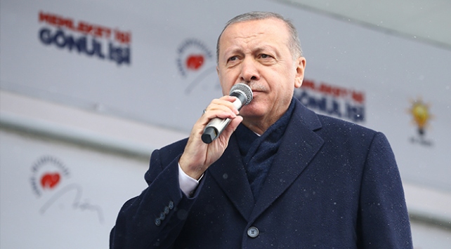 Cumhurbaşkanı Erdoğan: Bu ülkenin tarihindeki her darbe girişimi beka sorunudur