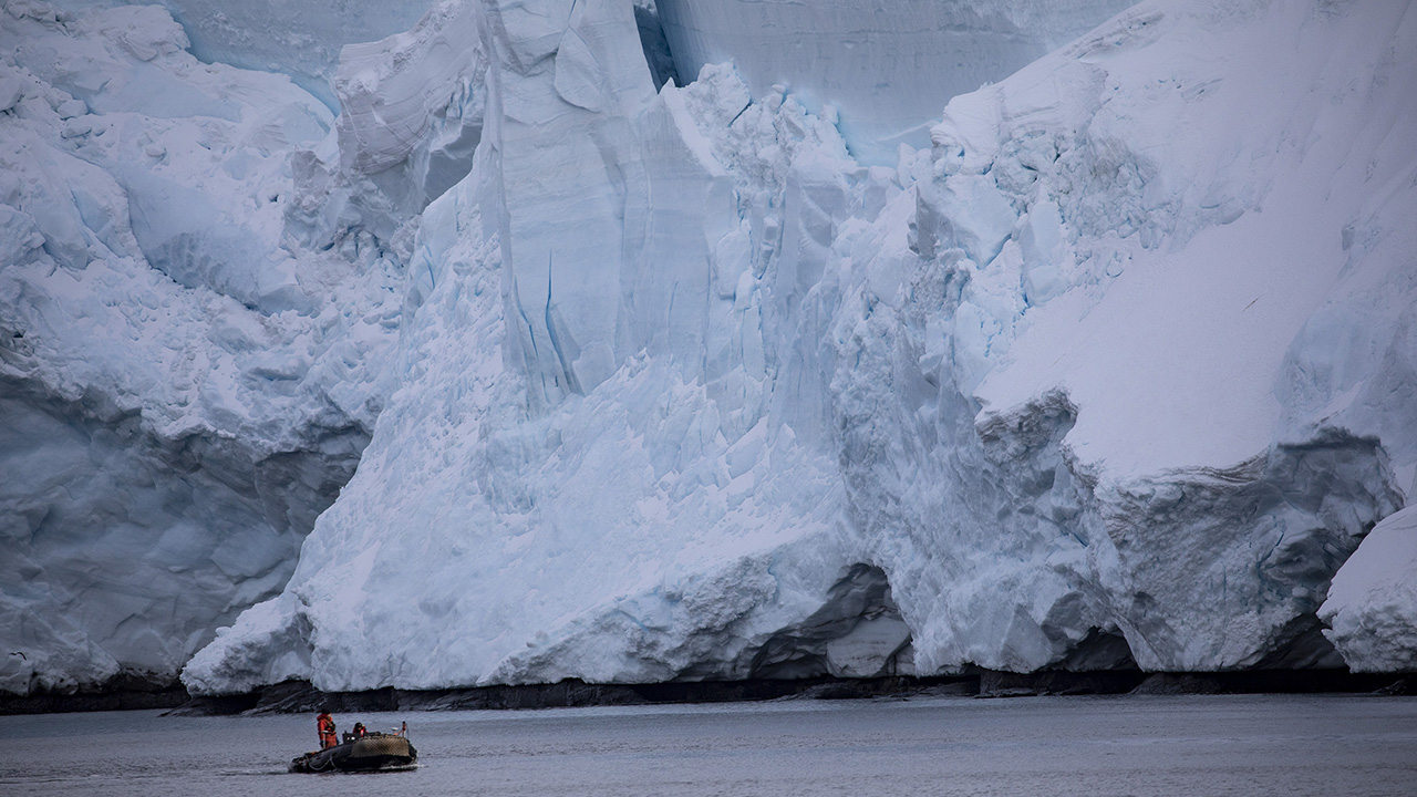 Cumhurbaşkanlığı himayesinde, Sanayi ve Teknoloji Bakanlığı uhdesinde gerçekleşen 3`üncü Ulusal Antarktika Bilim Seferi`ne katılan Türk ekibinin kapsamlı çalışma yürüttüğü alanlardan biri de "haritacılık" oldu. 