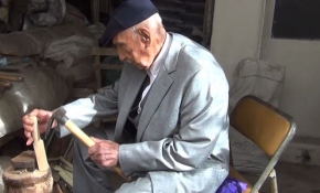 Cumhurbaşkanı davet etti, ömründe ilk kez uçağa bindi