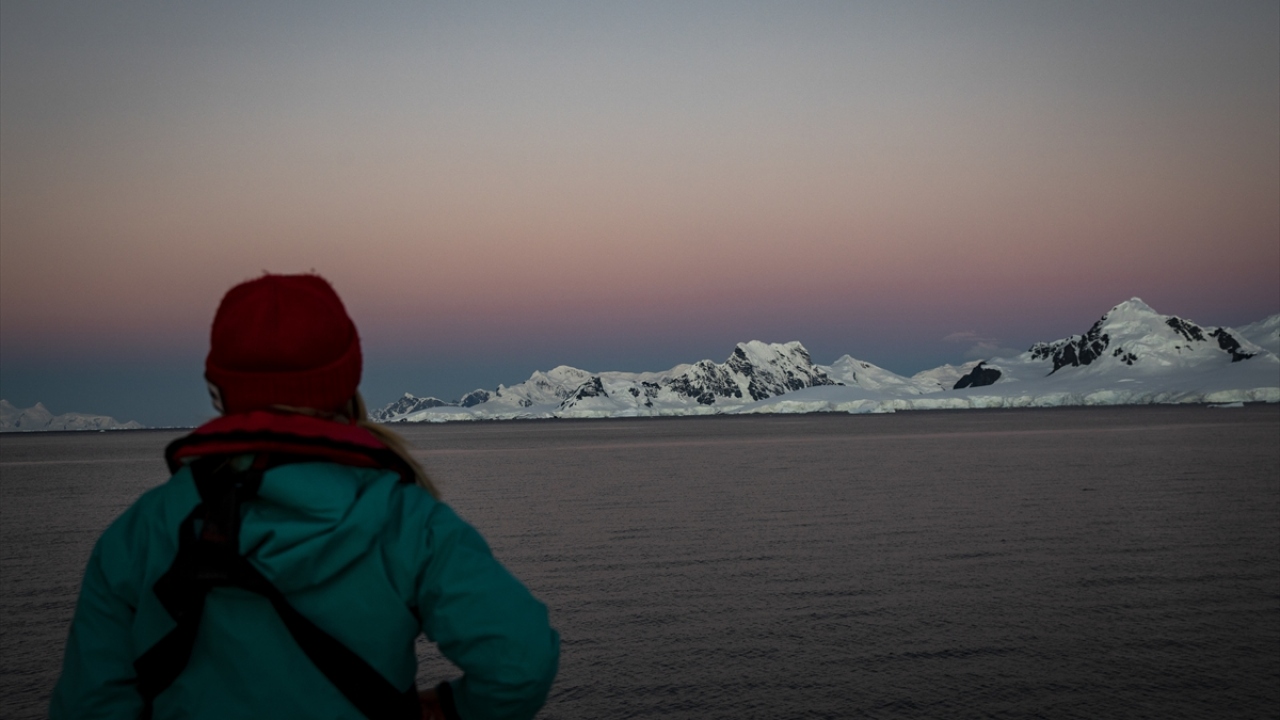 Serbest dalış dünya rekortmeni milli sporcu Şahika Ercümen, seferin çoğunun yolda geçmesinin ve fırtınayla karşılaşılmasının motivasyonlarını düşürücü etmenlerden olduğunu söyledi. 