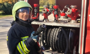 Meclisin ilk kadın itfaiyecisi: Merve Erbay