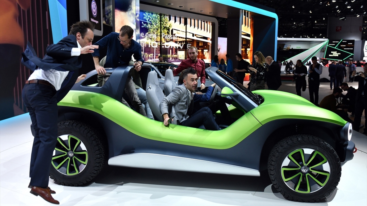 Fuarın giriş ücreti yetişkinler için 16, çocuklar için de 9 İsviçre frangı olarak belirlenirken, ziyaretçilerin yarısının yurt dışından gelmesi bekleniyor.