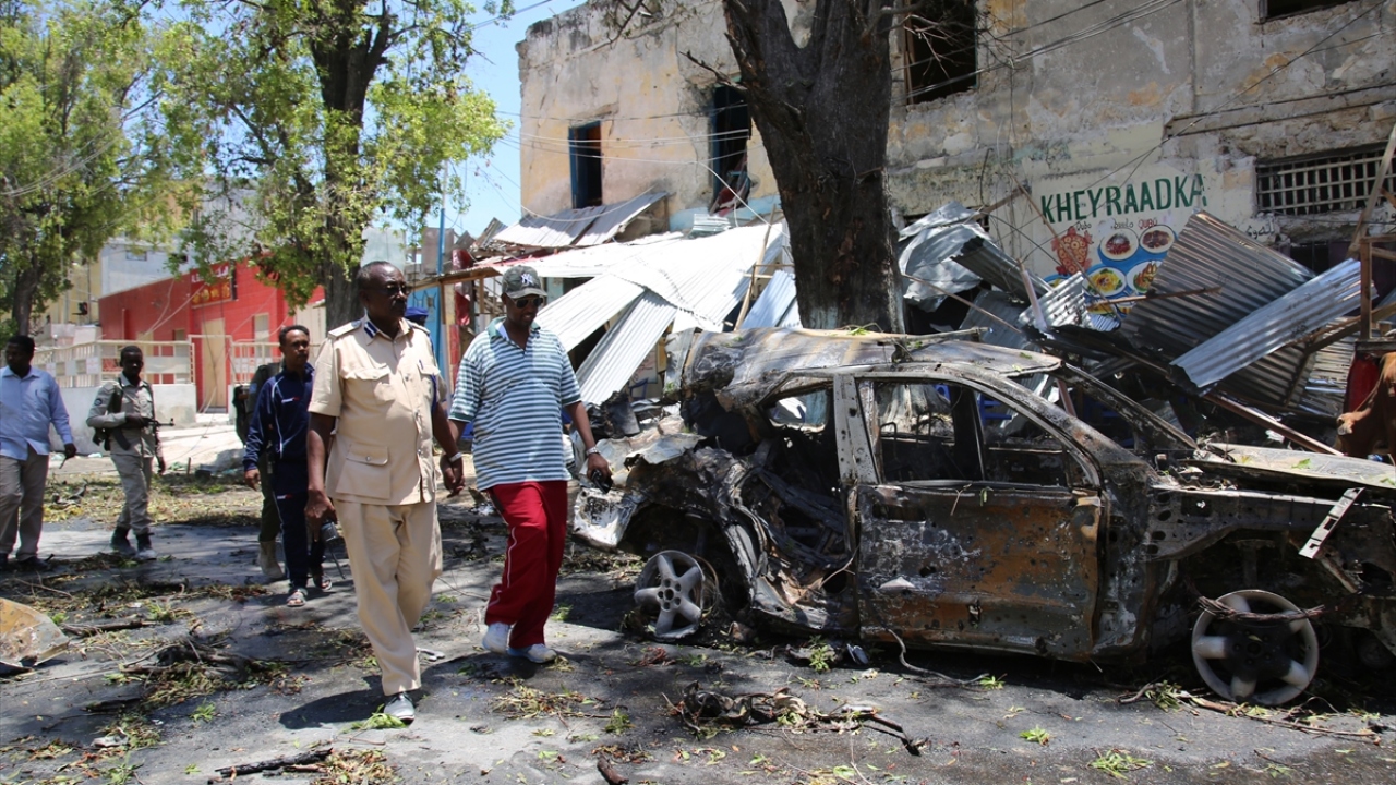 Güvenlik güçleri bölgede inceleme yaptı.