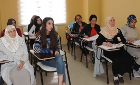 Nahide nine ilk kez İstiklal Marşı okudu