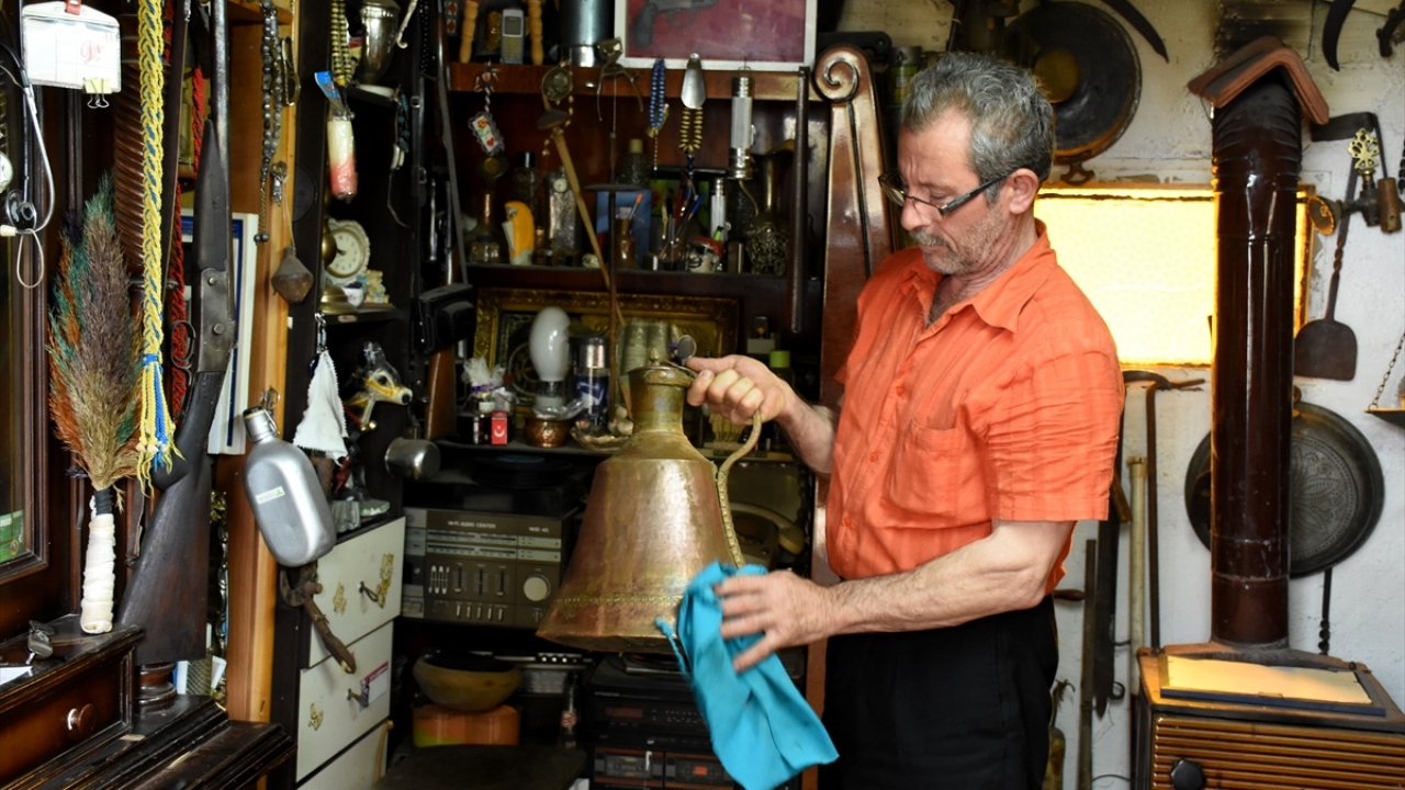 Kılıç, daha sonra kullanılmayan veya eski eşyaları toplayarak hobisini sürdürdüğünü belirtti.