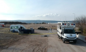 Kriminal laboratuvarları olayları aydınlatmak için görev başında