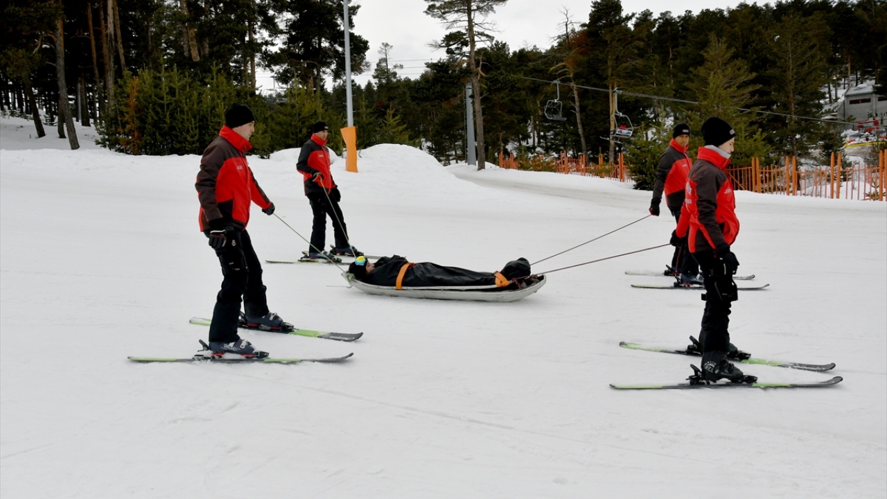 "JAK timleri burada güzel çalışıyor."