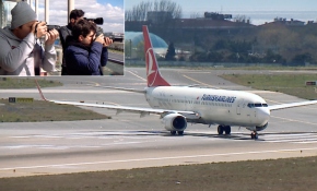 Spotting meraklıları en iyi fotoğraf için Atatürk Havalimanı'nda