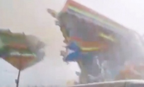 Çin'de fırtına nedeniyle oyun platformu uçtu