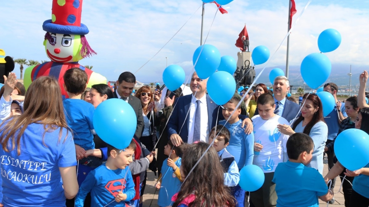 İlçe Milli Eğitim Müdürlüğü tarafından 2 Nisan Dünya Otizm Farkındalık Günü dolayısıyla etkinlik düzenlendi. 